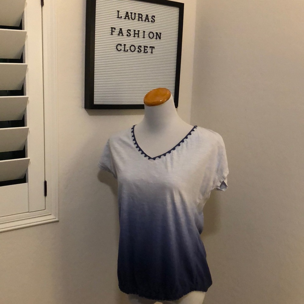Sonoma blue top size medium